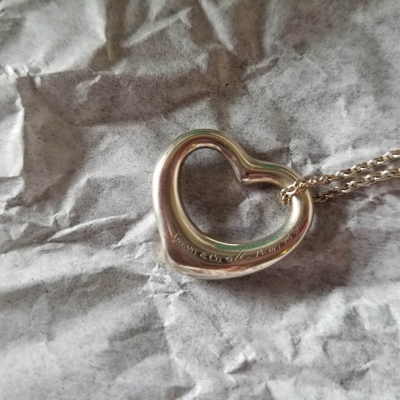 Tiffany open heart necklace with diamond - Picture 3 of 6